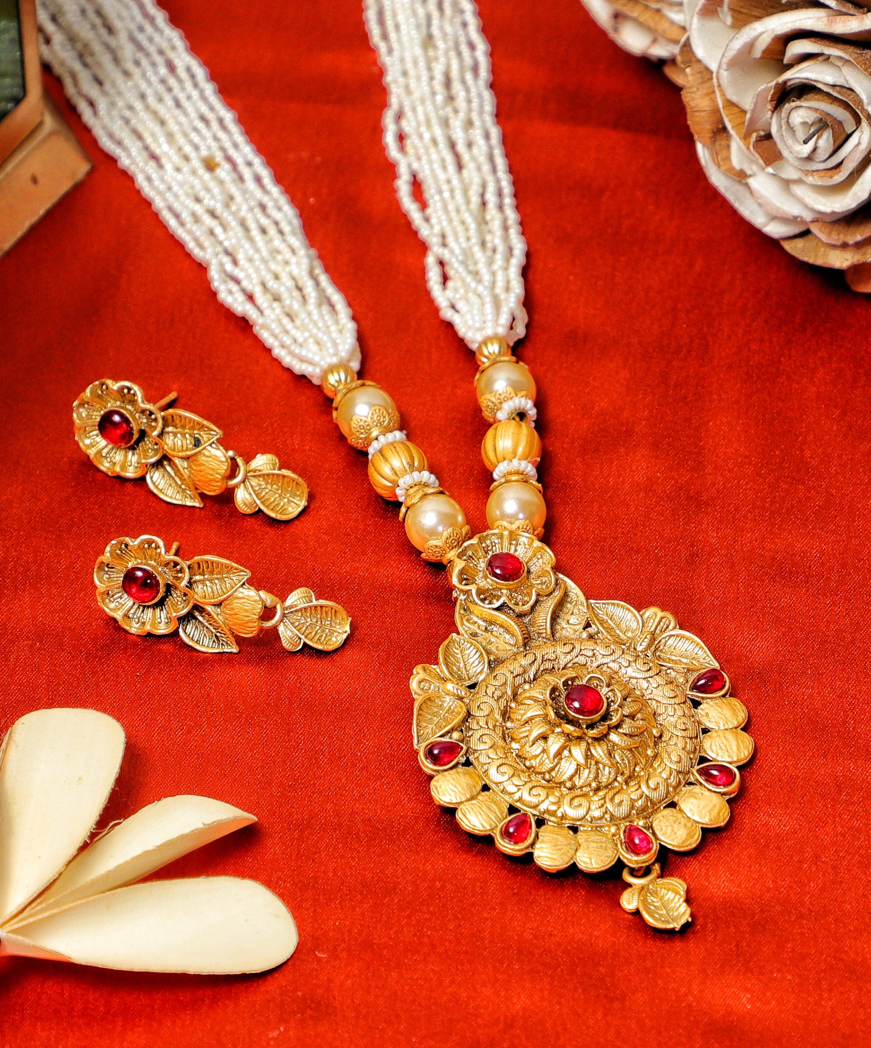 Green Nainika Brass Temple Jewellery Set